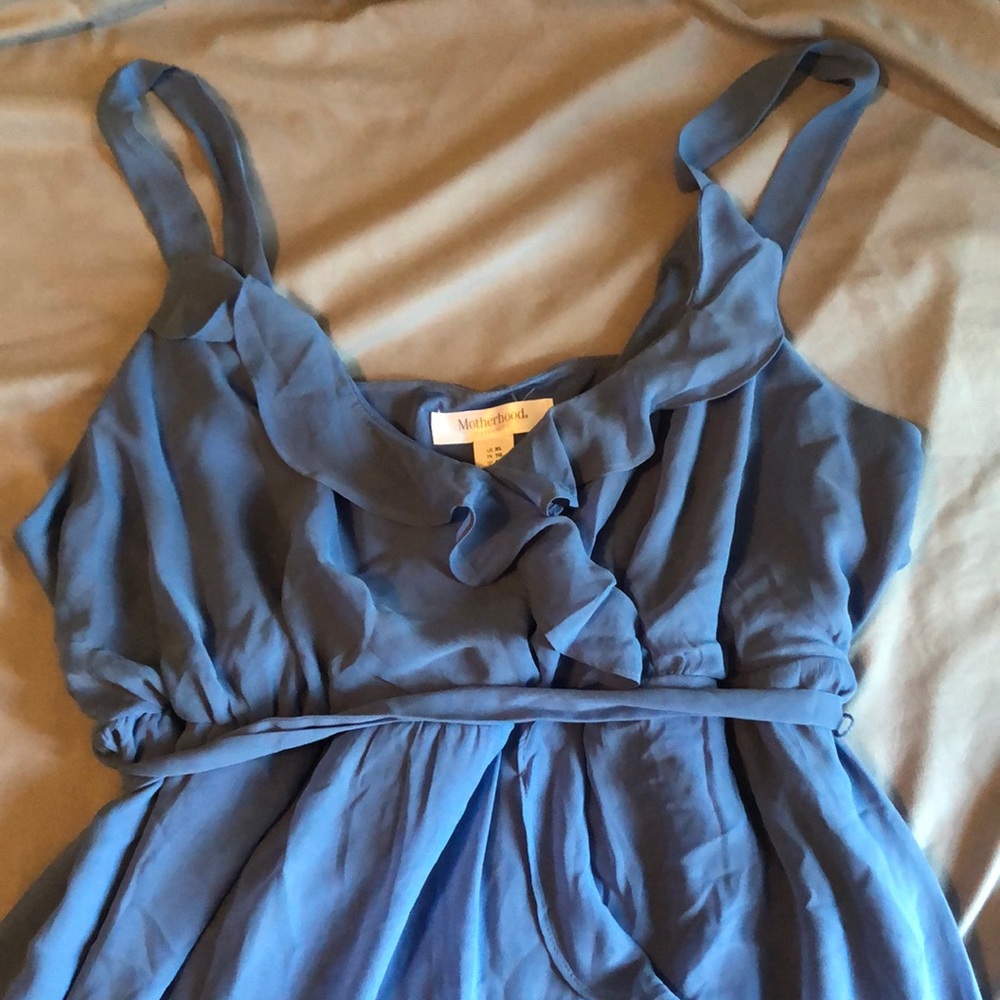 Ruffle maternity dress